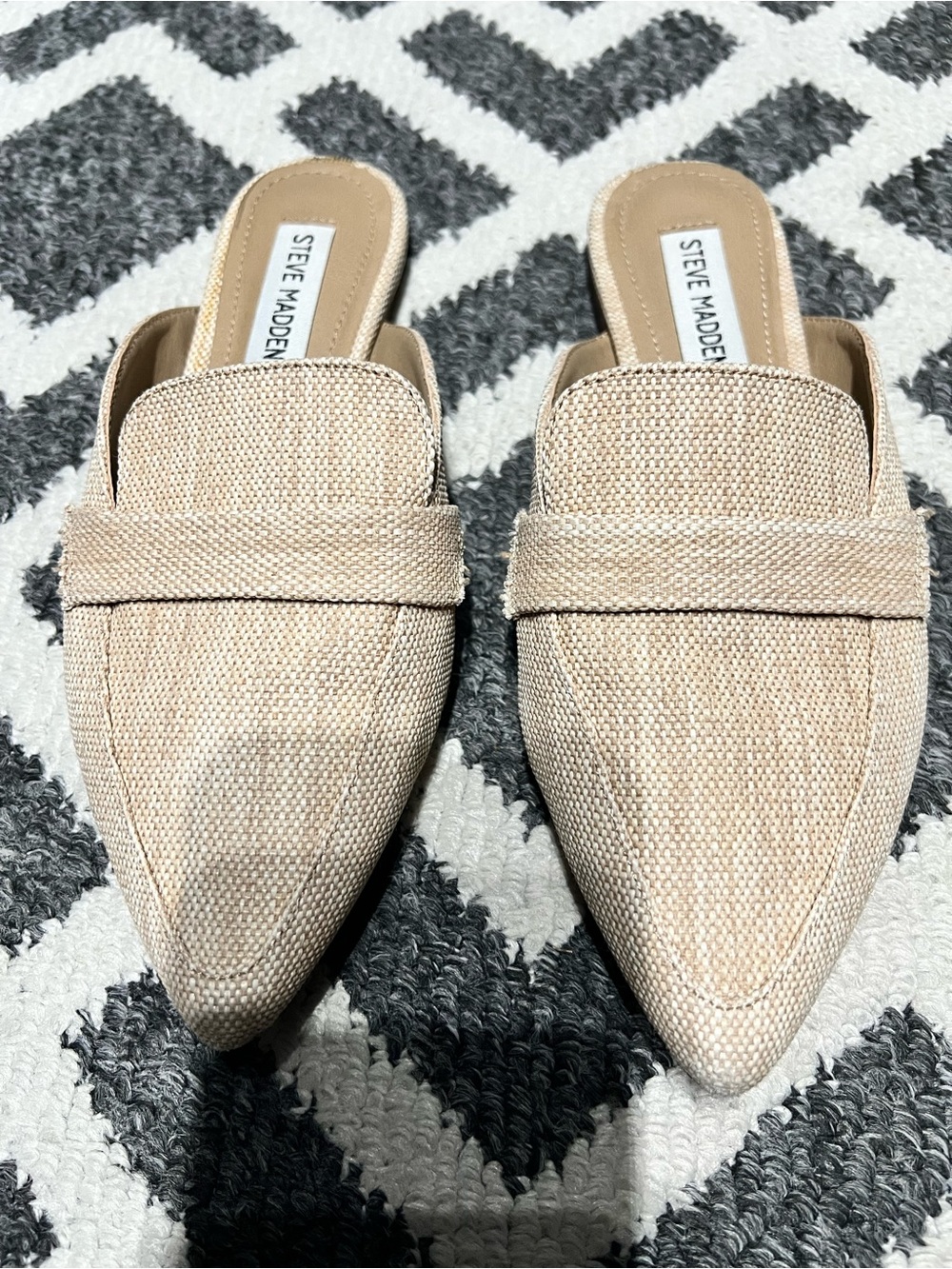 Steve Madden Beige Woven Pointed-Toe Mules